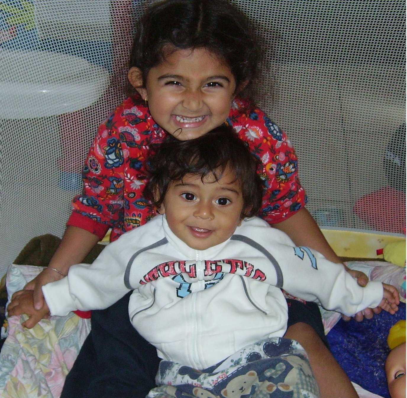 figli_ott06.JPG (488701 byte)